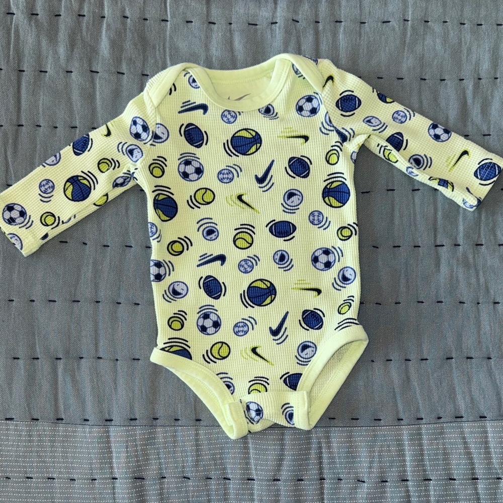 Nike Light Green Sports Pattern Kids Bodysuit